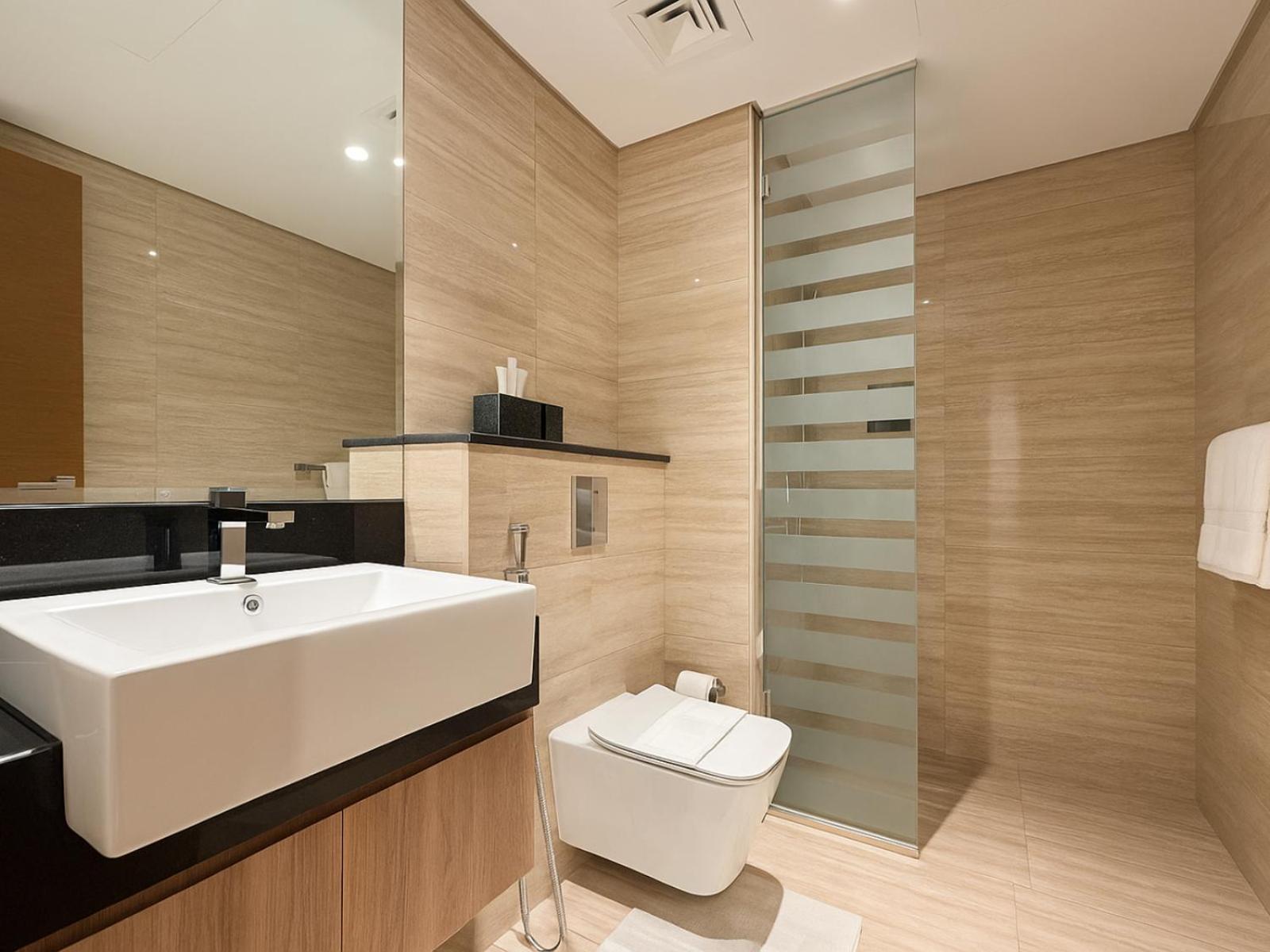 Luxury In Urban Oasis, Business Bay *