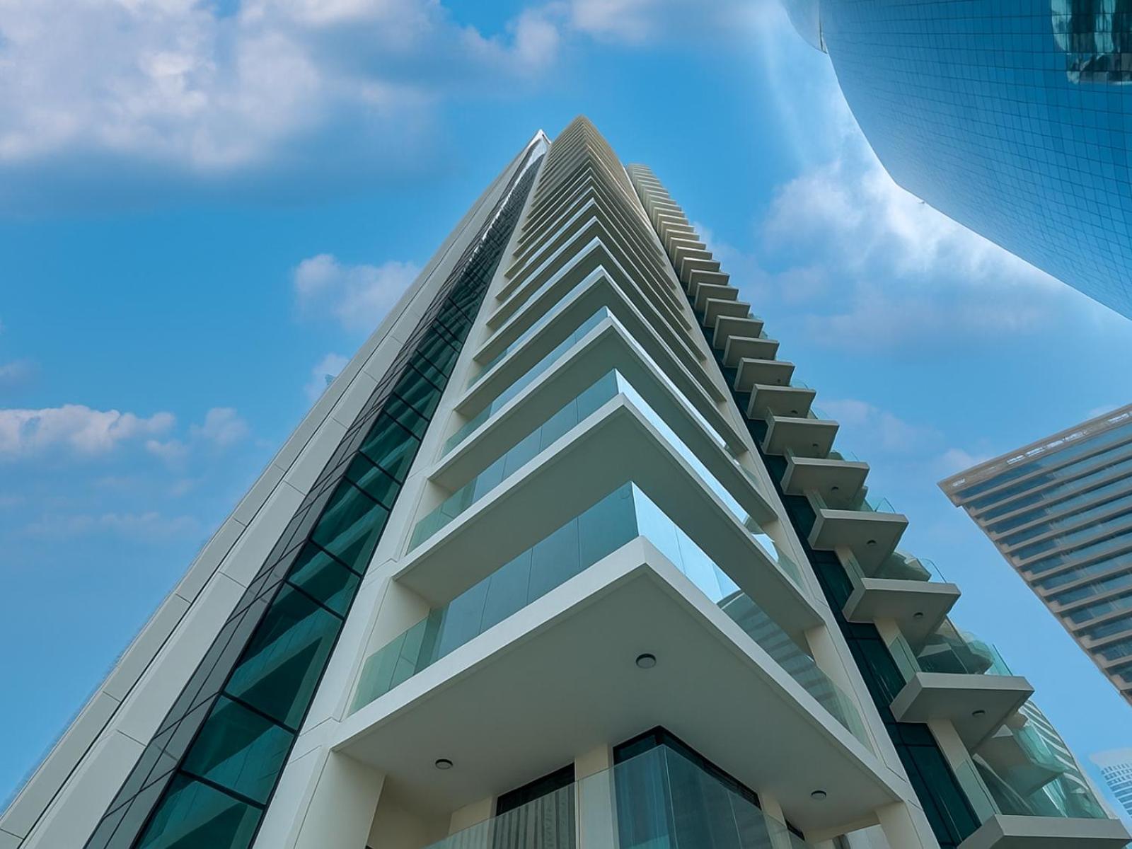 Luxury In Urban Oasis, Business Bay Dubai